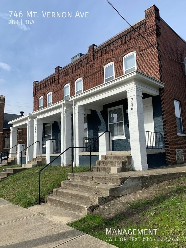 property at 746 Mt Vernon Ave