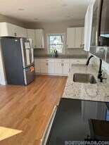 36 Gould St in Stoneham, MA - Building Photo