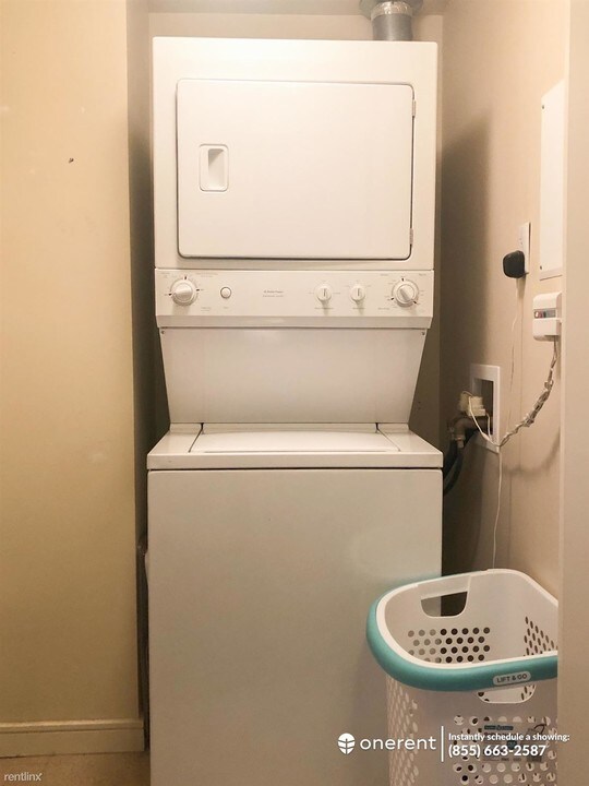 819 Virginia St-Unit -Unit 1002 in Seattle, WA - Building Photo