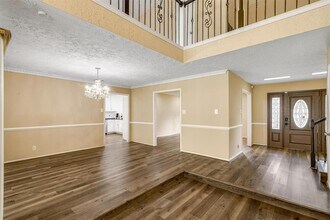 14919 Parkville Dr in Houston, TX - Building Photo - Building Photo