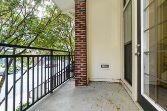 65 Stamford St in Asheville, NC - Building Photo - Building Photo