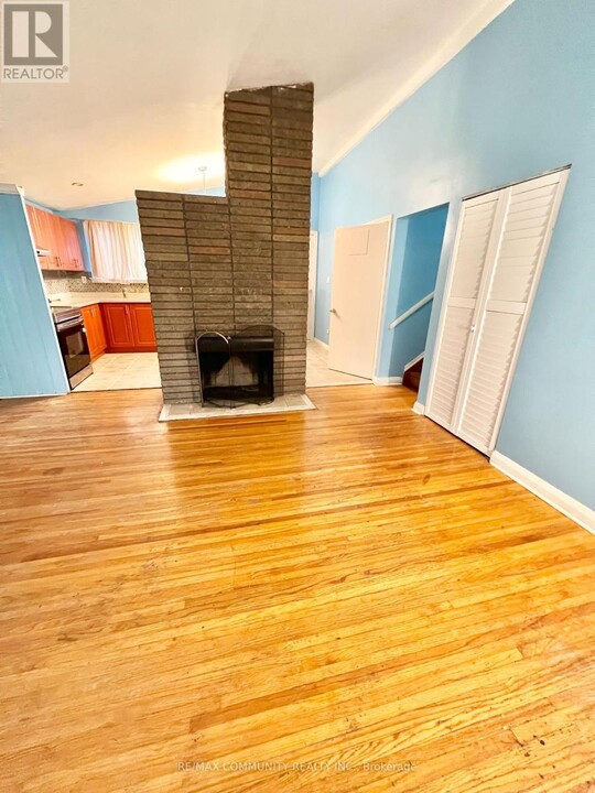 36 Benprice Ct in Toronto, ON - Building Photo