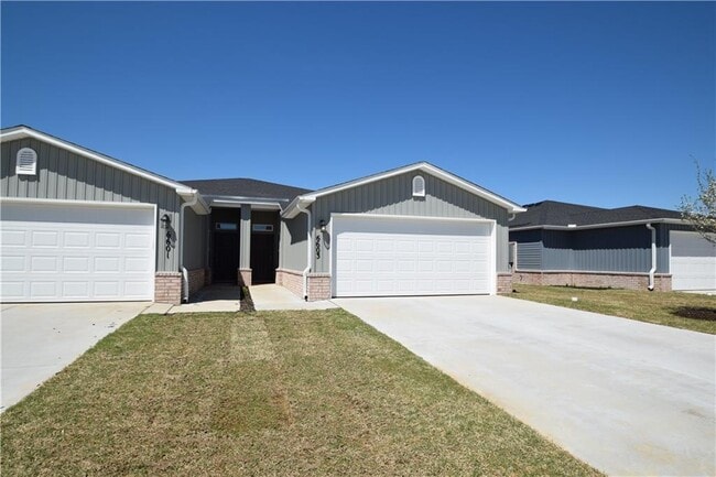 property at 6603 NW Vandergriff St