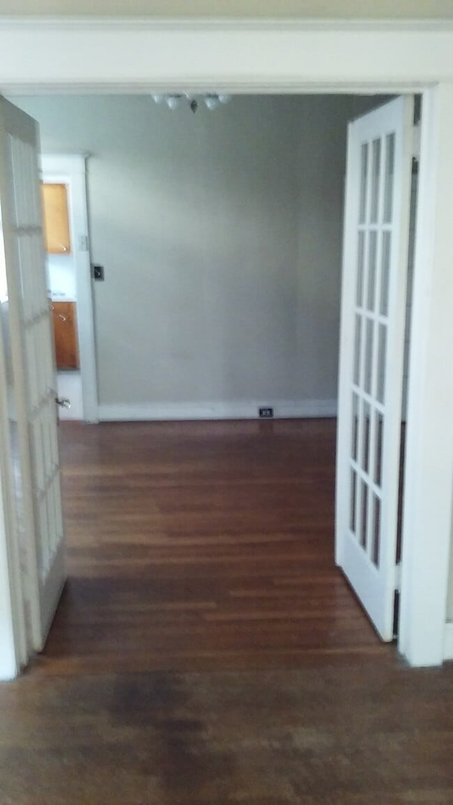 153 Holbrook Ave, Unit 153.5 in Danville, VA - Foto de edificio - Building Photo