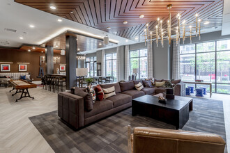 Dartmoor Place at Oxford Square in Hanover, MD - Foto de edificio - Interior Photo