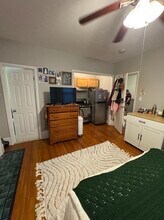 45 Longwood Ave, Unit 1 in Brookline, MA - Foto de edificio - Building Photo