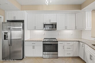 3958 Baymeadows Rd in Jacksonville, FL - Building Photo - Building Photo