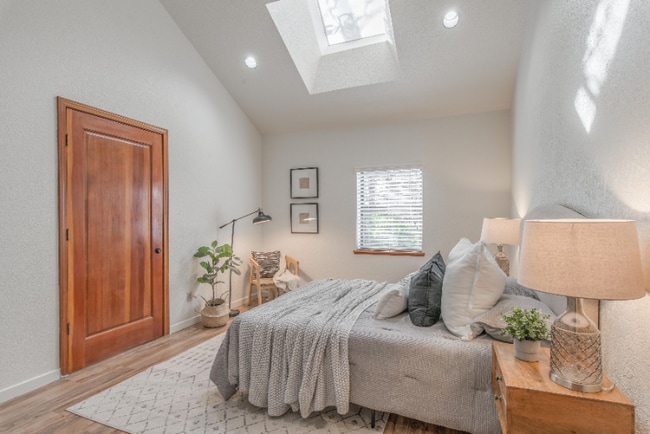 3636 Auburn Blvd in Sacramento, CA - Building Photo - Building Photo