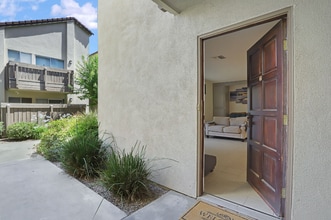 3701 Colonial Dr in Modesto, CA - Building Photo - Building Photo