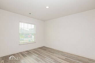 18600 Allen Welch Dr in Elgin, TX - Building Photo - Building Photo