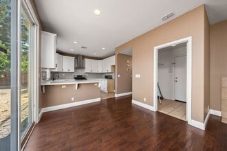 15 Mistyvale Ct in Sacramento, CA - Building Photo - Building Photo
