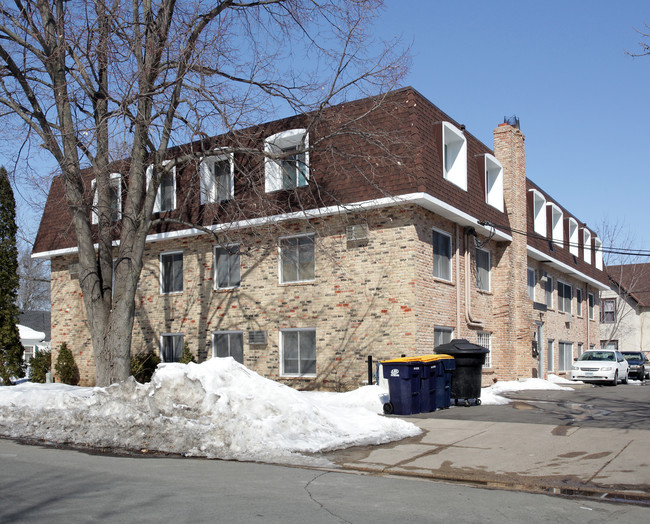 Walnut Apartments in Farmington, MN - Building Photo - Building Photo