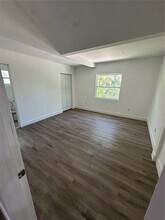 302 SW 15th St in Dania Beach, FL - Building Photo - Building Photo