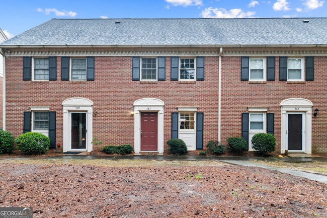 587 Wedgewood Dr in Alpharetta, GA - Building Photo - Building Photo