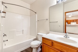 Hunter's Creek in Sun Prairie, WI - Foto de edificio - Building Photo