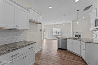 4504 Laurel Rdg Dr in Greenville, NC - Building Photo - Building Photo