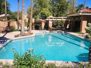 711 E North Ln in Phoenix, AZ - Building Photo - Building Photo