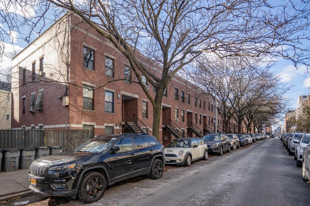 126 N 3rd St in Brooklyn, NY - Foto de edificio