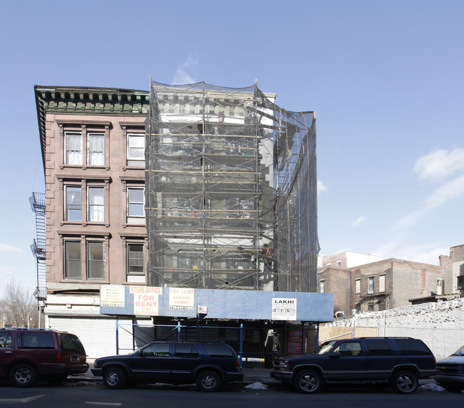 1185 Fulton St in Brooklyn, NY - Building Photo - Building Photo