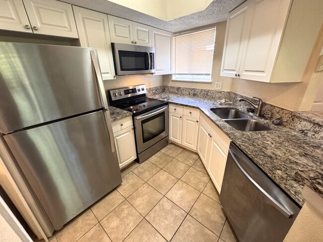 property at 1932 Lake Atriums Cir
