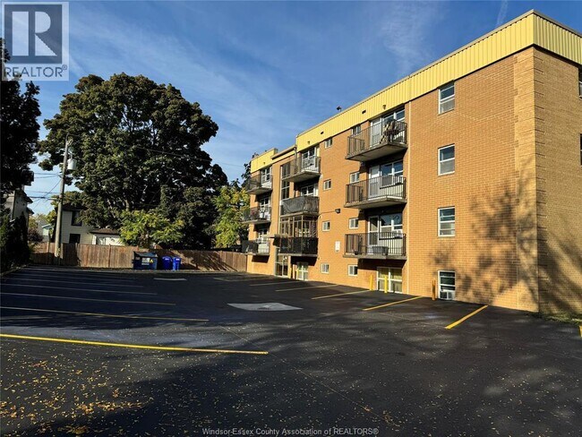 property at 2035 University Ave W