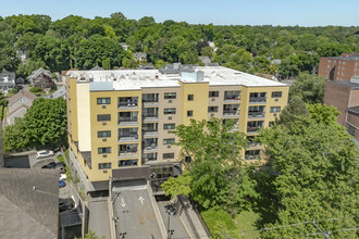 Stanhope Condominium in Stamford, CT - Building Photo - Primary Photo