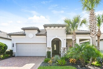 9819 Everglades Dr in Naples, FL - Building Photo - Building Photo