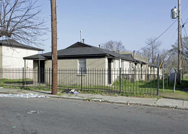 324 E Georgia Ave in Memphis, TN - Foto de edificio - Building Photo