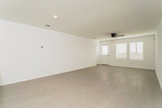 1858 Musk Rose in Converse, TX - Building Photo - Building Photo