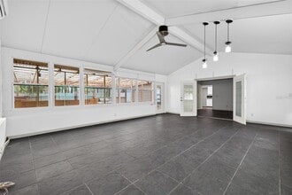 5883 Darren Ct in Clearwater, FL - Building Photo - Building Photo