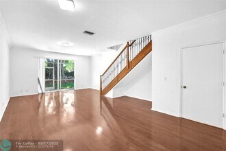 1994 Madeira Dr in Weston, FL - Building Photo - Building Photo