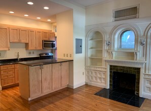 197 Commonwealth Ave, Unit #1 in Boston, MA - Building Photo - Building Photo