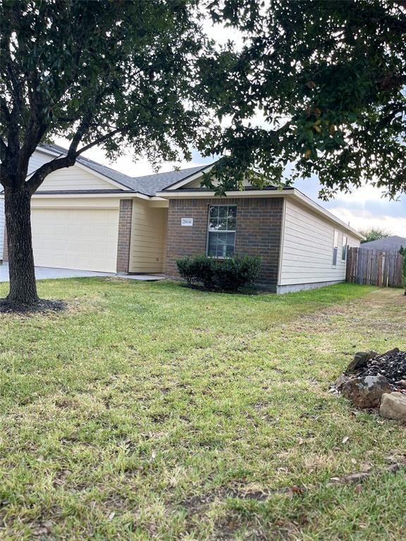 29046 Village Creek Loop in Spring, TX - Foto de edificio - Building Photo