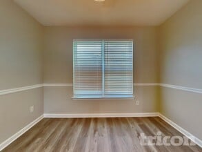 2003 Bertha Ct in Hampton, GA - Building Photo - Building Photo