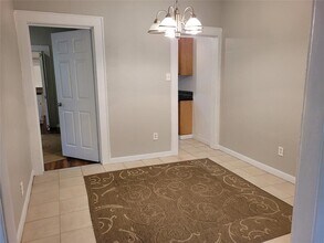 3415 La Branch St-Unit -4 in Houston, TX - Building Photo - Building Photo