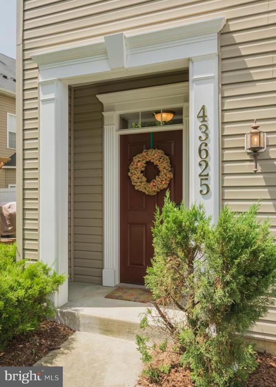 43625 Marguerite Street in California, MD - Building Photo - Building Photo