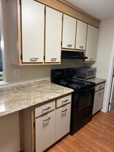 45 Dogwood Dr in Nashua, NH - Building Photo - Building Photo