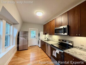 7 Leyden Ave in Medford, MA - Building Photo - Building Photo