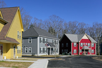 Greenridge Commons in Pascoag, RI - Building Photo - Primary Photo