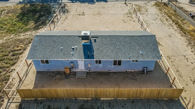 property at 10196 S Highland Ave