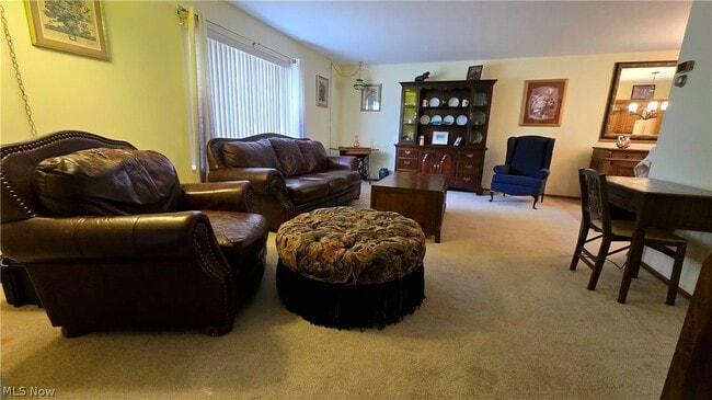 2319 Green Acres Dr in Parma, OH - Building Photo - Building Photo