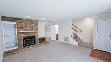 140 Bright St in Bowling Green, KY - Building Photo - Building Photo