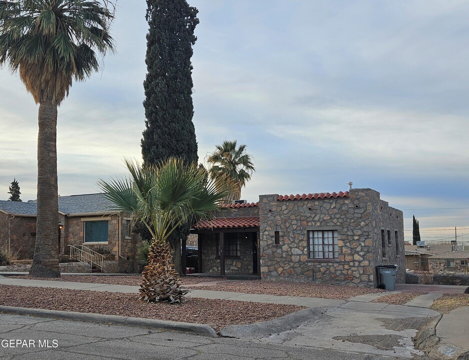 4522 Bliss Ave in El Paso, TX - Foto de edificio