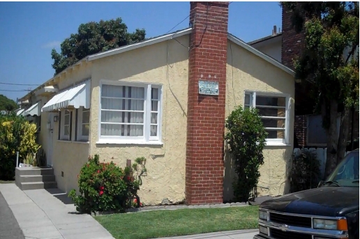 9719-9725 Belmont St in Bellflower, CA - Foto de edificio - Building Photo