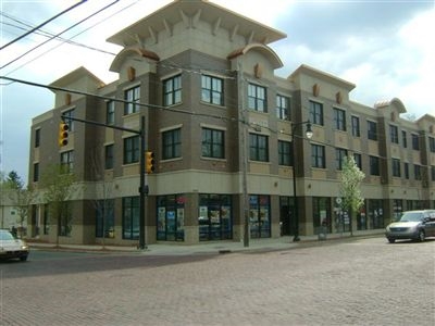 Uptown Village in Grand Rapids, MI - Foto de edificio