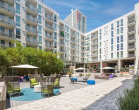 Idea1 Apartments in San Diego, CA - Building Photo - Building Photo