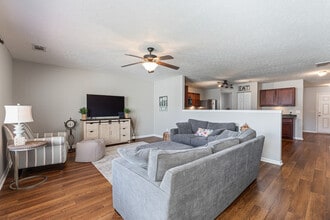 3636 Blaze Dr in Murfreesboro, TN - Foto de edificio - Building Photo