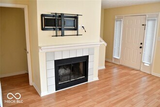516 E 10th St in Indianapolis, IN - Building Photo - Building Photo