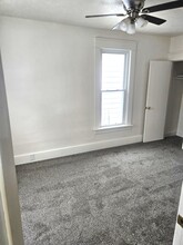 546 E 22nd St, Unit 2 in Erie, PA - Foto de edificio - Building Photo