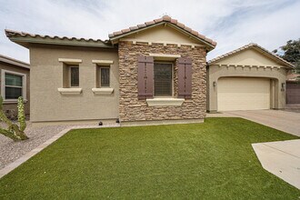 1424 E Pedro Rd in Phoenix, AZ - Building Photo - Building Photo